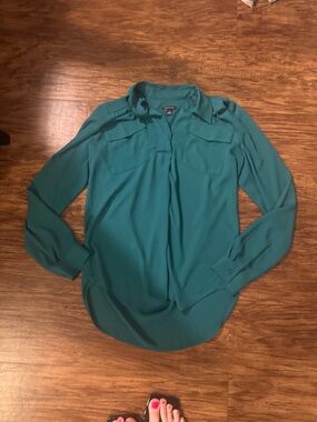 Ann Taylor top size xs